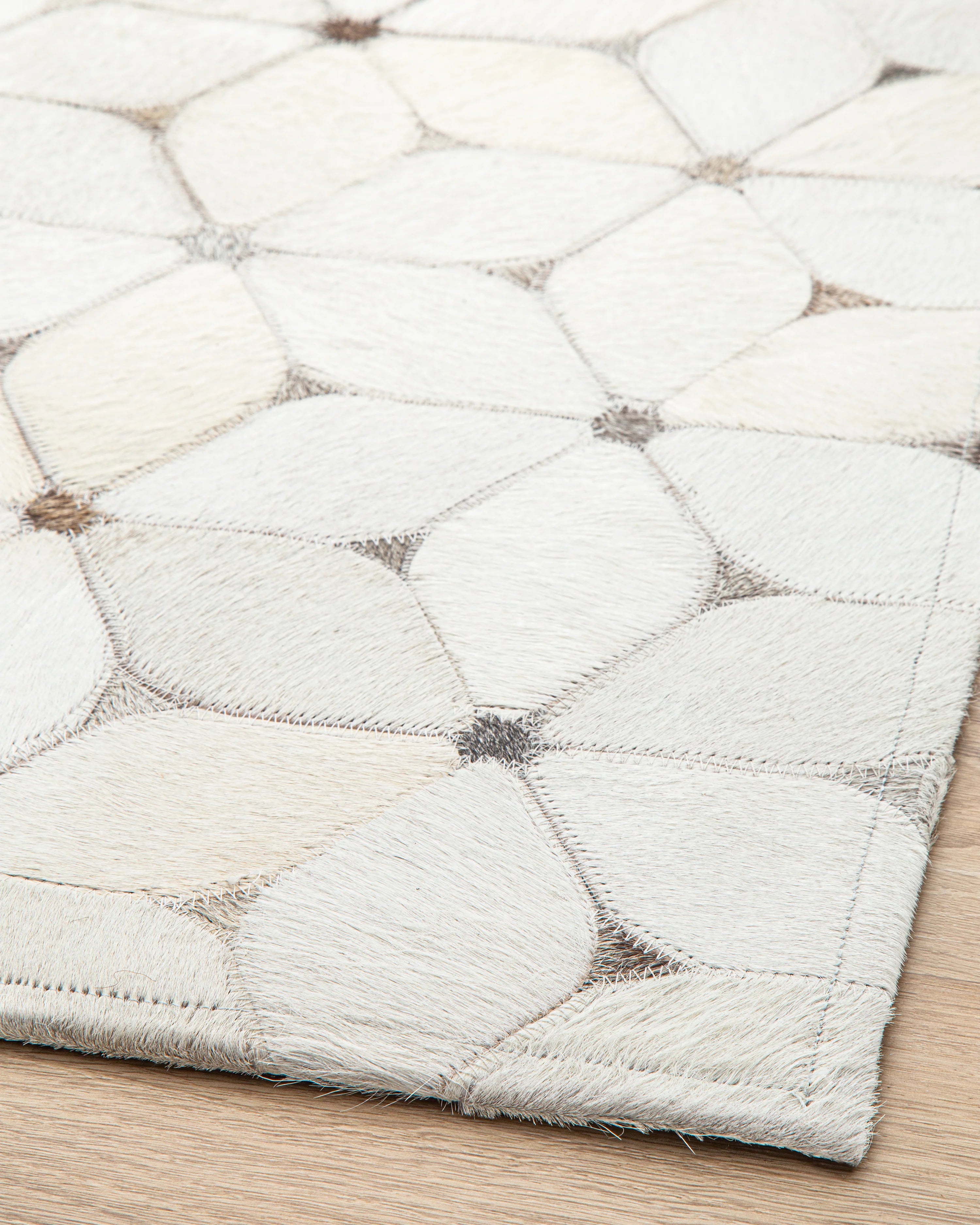 Tapete Cow Hide Luma Lt Grey