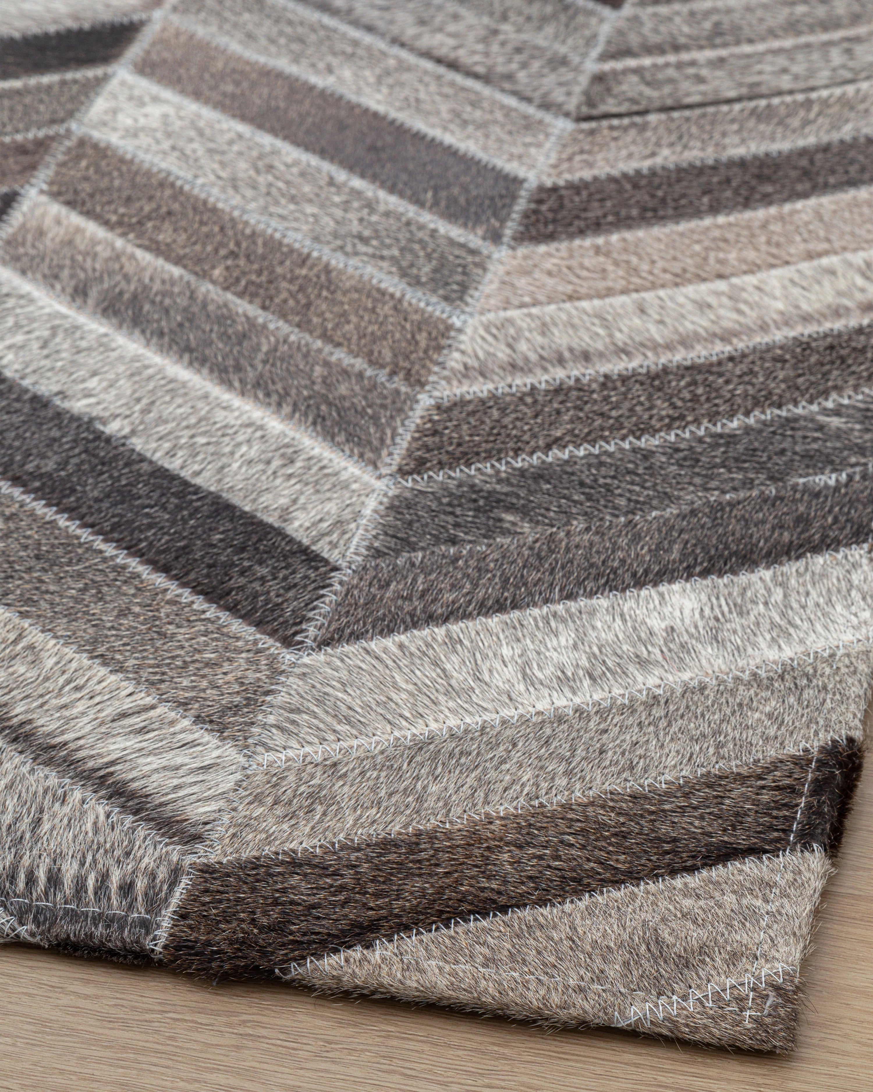 Tapete Cow Hide Rug Parquet Dark Grey