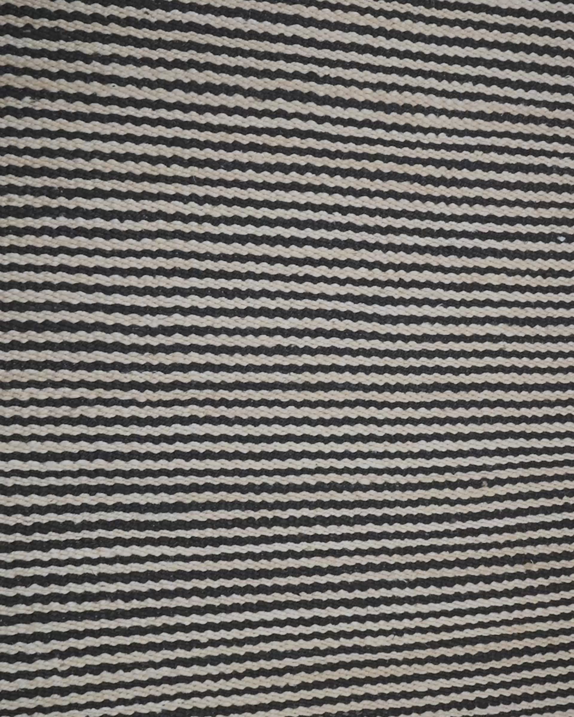 Cargar vídeo: Tapete Ganges D2040